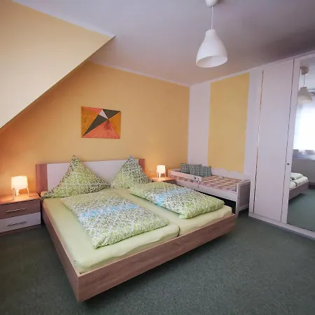 Διαμέρισμα Zschorlau/erzgebirge 03771 479123 *