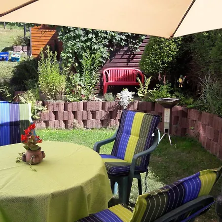 Zschorlau/erzgebirge 03771 479123 شقة *